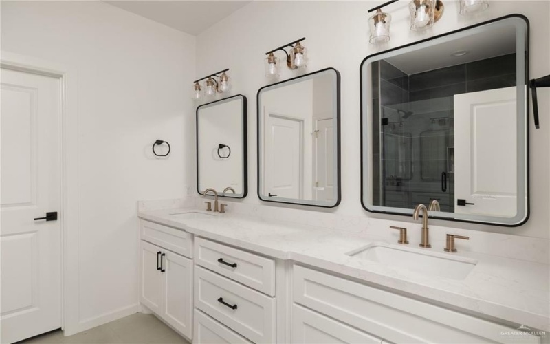 3826 B Shea, Weslaco, TX 78596, 3 Habitaciones Habitaciones , ,2 BañosBaños,Residential,En Venta,3826 B Shea,0,496692