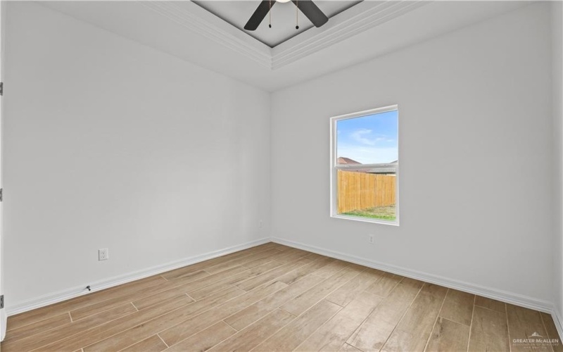 2807 E Comal Road, Edinburg, TX 78542, 3 Bedrooms Bedrooms, ,2 BathroomsBathrooms,Residential,For Sale,2807 E Comal Road,0,496776