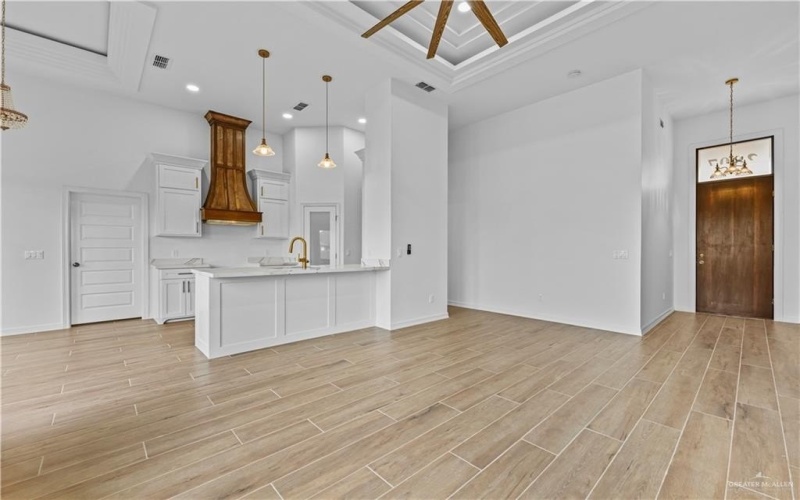 2807 E Comal Road, Edinburg, TX 78542, 3 Bedrooms Bedrooms, ,2 BathroomsBathrooms,Residential,For Sale,2807 E Comal Road,0,496776