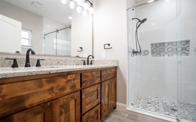 350 E Travis Street, Dublin, TX 76446, 3 Bedrooms Bedrooms, ,2 BathroomsBathrooms,Residential,For Sale,350 E Travis Street,0,21157746