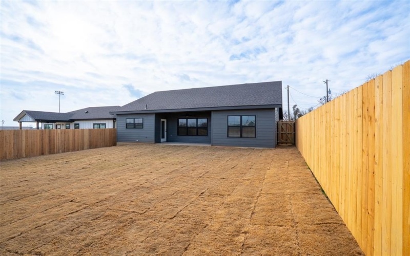 350 E Travis Street, Dublin, TX 76446, 3 Bedrooms Bedrooms, ,2 BathroomsBathrooms,Residential,For Sale,350 E Travis Street,0,21157746