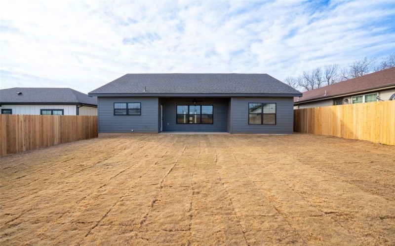 350 E Travis Street, Dublin, TX 76446, 3 Bedrooms Bedrooms, ,2 BathroomsBathrooms,Residential,For Sale,350 E Travis Street,0,21157746