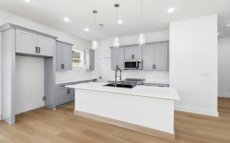 167 W Shore, Lewisville, TX 75057, 4 Habitaciones Habitaciones , ,2 BañosBaños,Residential,En Venta,167 W Shore,0,21181698