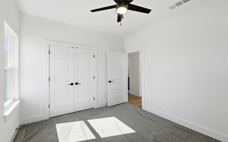 167 W Shore, Lewisville, TX 75057, 4 Habitaciones Habitaciones , ,2 BañosBaños,Residential,En Venta,167 W Shore,0,21181698