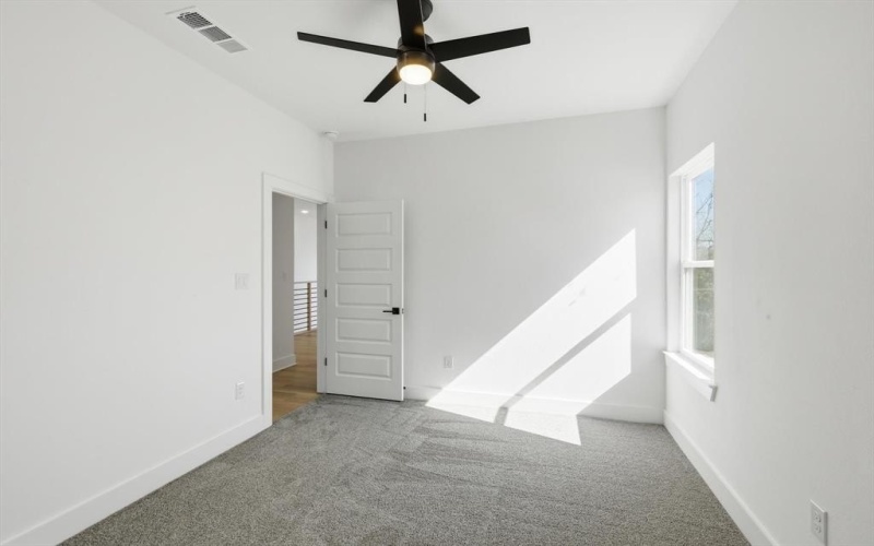 167 W Shore, Lewisville, TX 75057, 4 Habitaciones Habitaciones , ,2 BañosBaños,Residential,En Venta,167 W Shore,0,21181698