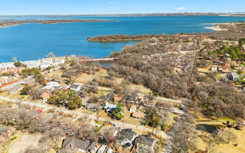 167 W Shore, Lewisville, TX 75057, 4 Habitaciones Habitaciones , ,2 BañosBaños,Residential,En Venta,167 W Shore,0,21181698