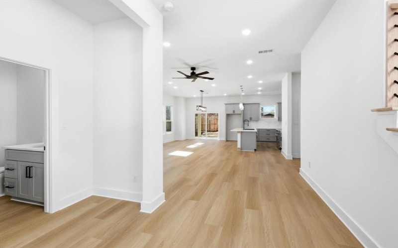 167 W Shore, Lewisville, TX 75057, 4 Habitaciones Habitaciones , ,2 BañosBaños,Residential,En Venta,167 W Shore,0,21181698