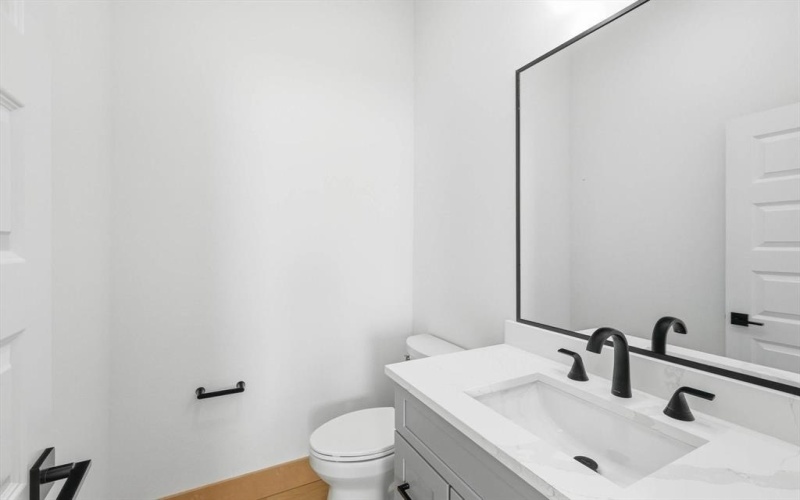 167 W Shore, Lewisville, TX 75057, 4 Habitaciones Habitaciones , ,2 BañosBaños,Residential,En Venta,167 W Shore,0,21181698