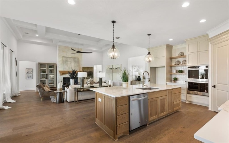 1000 Beginnings Drive, Granbury, TX 76049, 4 Bedrooms Bedrooms, ,3 BathroomsBathrooms,Residential,For Sale,1000 Beginnings Drive,0,21184485