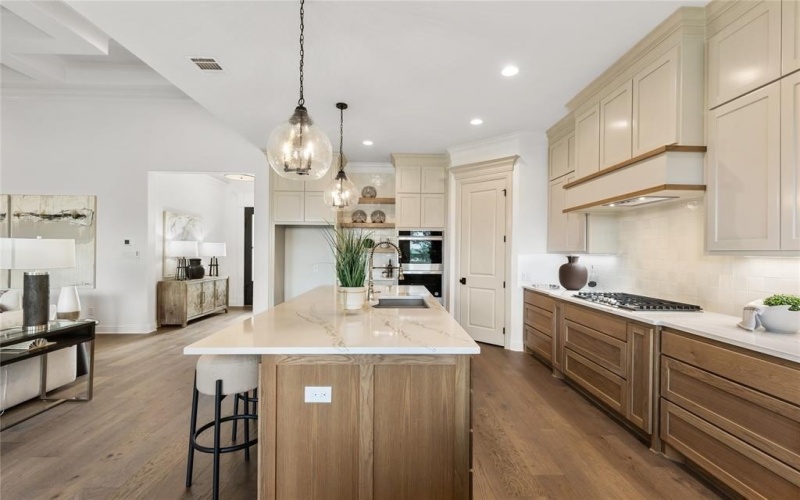 1000 Beginnings Drive, Granbury, TX 76049, 4 Bedrooms Bedrooms, ,3 BathroomsBathrooms,Residential,For Sale,1000 Beginnings Drive,0,21184485