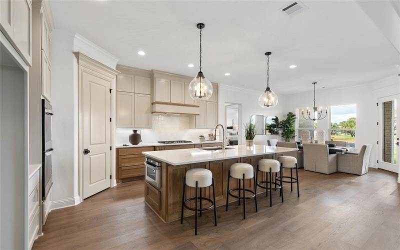 1000 Beginnings Drive, Granbury, TX 76049, 4 Bedrooms Bedrooms, ,3 BathroomsBathrooms,Residential,For Sale,1000 Beginnings Drive,0,21184485