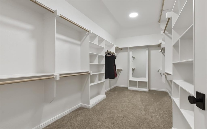 1000 Beginnings Drive, Granbury, TX 76049, 4 Bedrooms Bedrooms, ,3 BathroomsBathrooms,Residential,For Sale,1000 Beginnings Drive,0,21184485