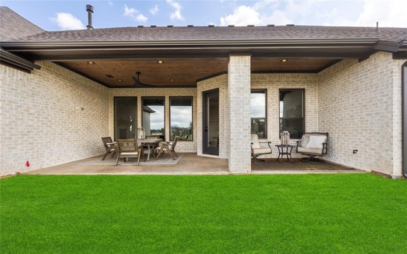 1000 Beginnings Drive, Granbury, TX 76049, 4 Bedrooms Bedrooms, ,3 BathroomsBathrooms,Residential,For Sale,1000 Beginnings Drive,0,21184485