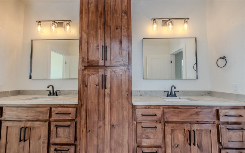 2847 Canyon Wren Loop, Possum Kingdom Lake, TX 76449, 4 Habitaciones Habitaciones , ,3 BañosBaños,Residential,En Venta,2847 Canyon Wren Loop,0,21185412