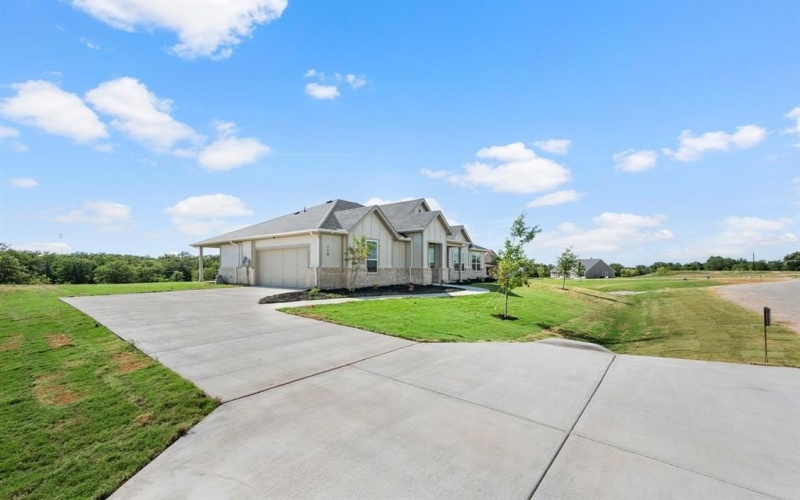 110 Brush Creek Drive, Boyd, TX 76023, 4 Bedrooms Bedrooms, ,2 BathroomsBathrooms,Residential,For Sale,110 Brush Creek Drive,0,21190777
