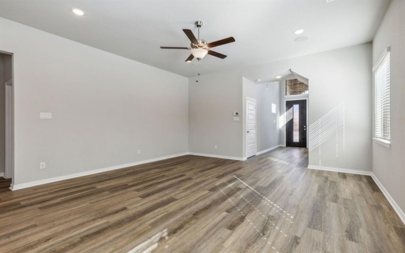 2217 Hazel Lily Run, Mesquite, TX 75181, 4 Bedrooms Bedrooms, ,3 BathroomsBathrooms,Residential,For Sale,2217 Hazel Lily Run,0,21190782