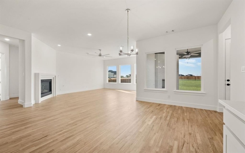 167 Springfield Street, New Fairview, TX 76078, 4 Bedrooms Bedrooms, ,3 BathroomsBathrooms,Residential,For Sale,167 Springfield Street,0,21190790