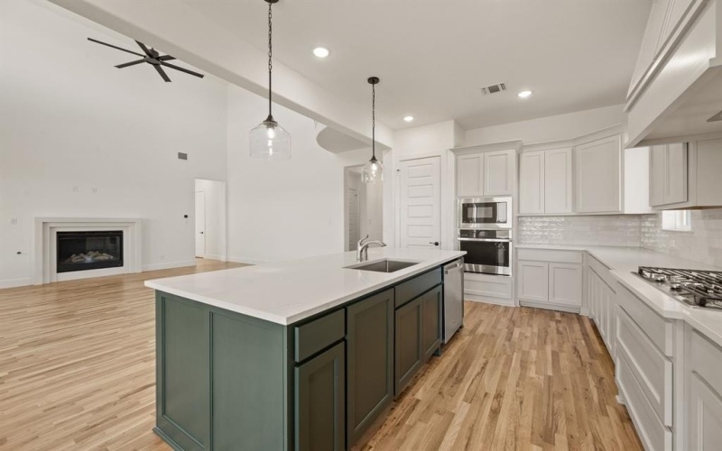 116 Evanston Court, New Fairview, TX 76078, 4 Bedrooms Bedrooms, ,3 BathroomsBathrooms,Residential,For Sale,116 Evanston Court,0,21190804