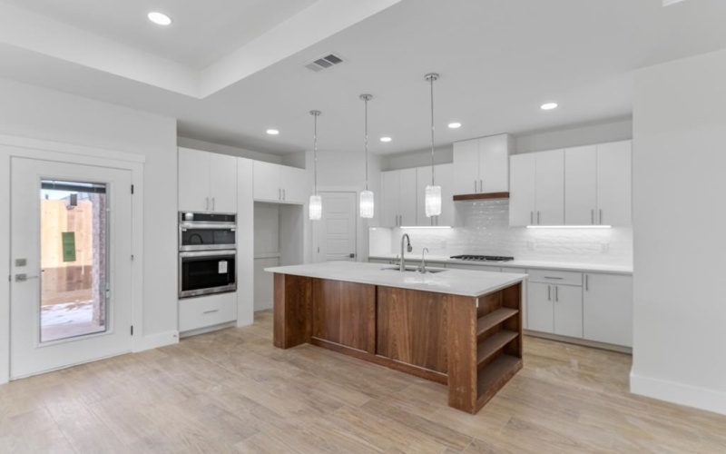 8663 Fiesta, Odessa, TX 79765, 4 Habitaciones Habitaciones , ,3 BañosBaños,Residential,En Venta,8663 Fiesta,0,165066