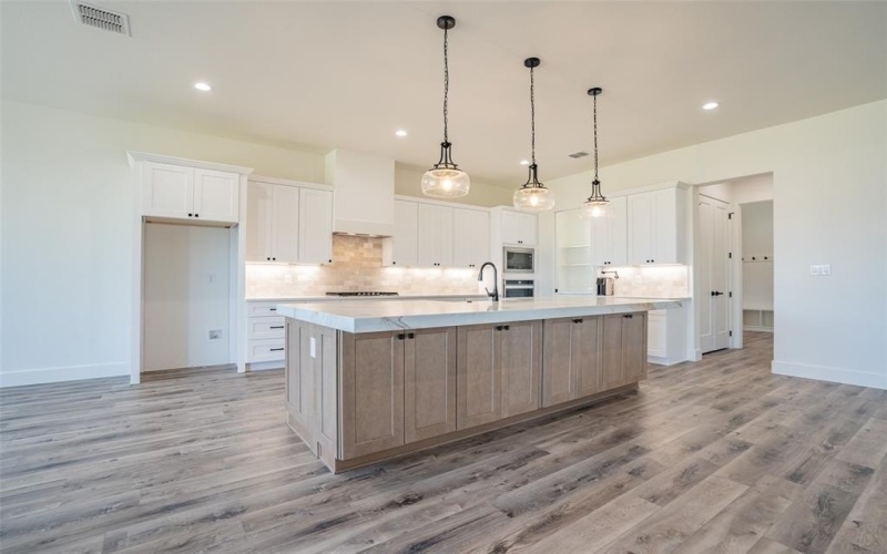 921 Bandon Dunes Drive, Fort Worth, TX 76028, 3 Bedrooms Bedrooms, ,2 BathroomsBathrooms,Residential,For Sale,921 Bandon Dunes Drive,0,21187856