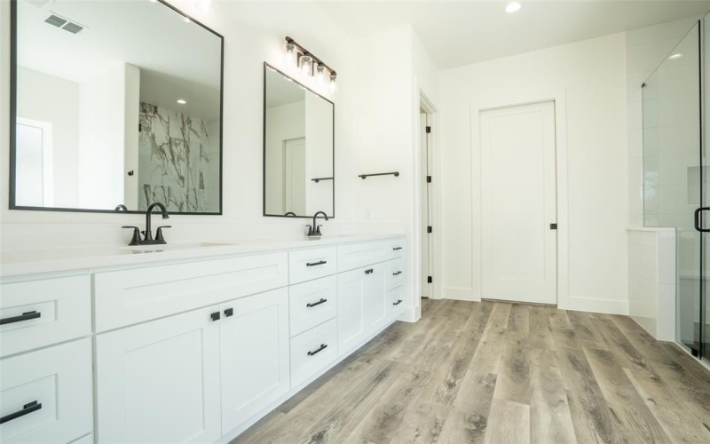 921 Bandon Dunes Drive, Fort Worth, TX 76028, 3 Bedrooms Bedrooms, ,2 BathroomsBathrooms,Residential,For Sale,921 Bandon Dunes Drive,0,21187856