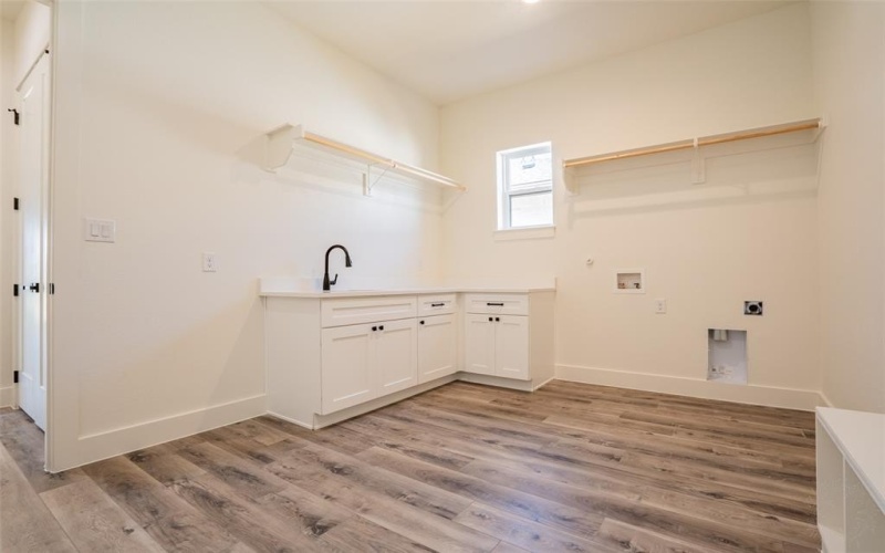 921 Bandon Dunes Drive, Fort Worth, TX 76028, 3 Bedrooms Bedrooms, ,2 BathroomsBathrooms,Residential,For Sale,921 Bandon Dunes Drive,0,21187856