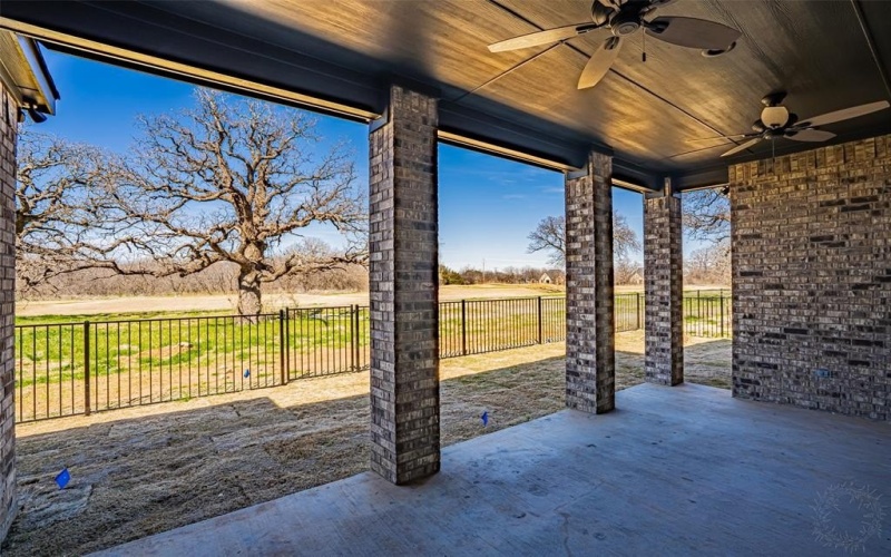 921 Bandon Dunes Drive, Fort Worth, TX 76028, 3 Bedrooms Bedrooms, ,2 BathroomsBathrooms,Residential,For Sale,921 Bandon Dunes Drive,0,21187856