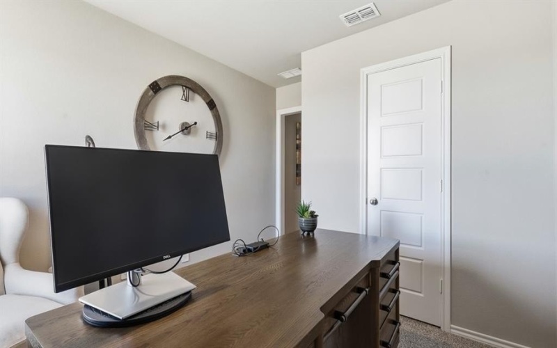 1749 LEEVON Lane, Fort Worth, TX 76140, 4 Habitaciones Habitaciones , ,2 BañosBaños,Residential,En Venta,1749 LEEVON Lane,0,21188039