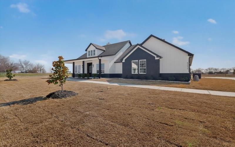 5211 Sunset Road, Caddo Mills, TX 75135, 4 Bedrooms Bedrooms, ,3 BathroomsBathrooms,Residential,For Sale,5211 Sunset Road,0,21188086