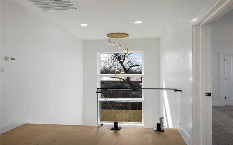 3342 Borger Street, Dallas, TX 75212, 4 Habitaciones Habitaciones , ,3 BañosBaños,Residential,En Venta,3342 Borger Street,0,21189395