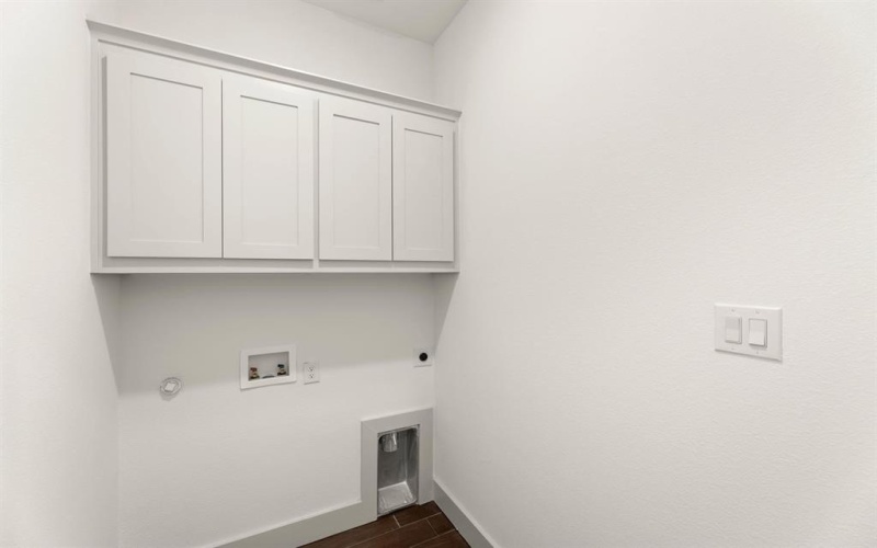 1834 Wittington Place, Farmers Branch, TX 75234, 4 Habitaciones Habitaciones , ,3 BañosBaños,Residential,En Venta,1834 Wittington Place,0,21189548