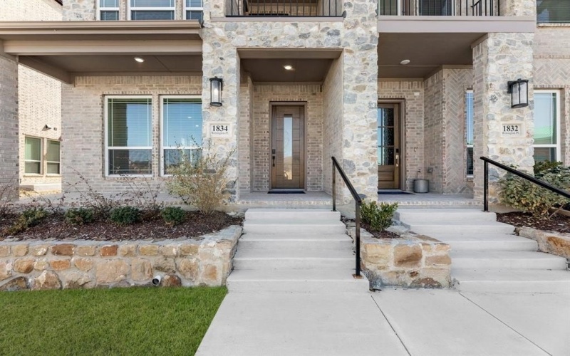 1834 Wittington Place, Farmers Branch, TX 75234, 4 Habitaciones Habitaciones , ,3 BañosBaños,Residential,En Venta,1834 Wittington Place,0,21189548