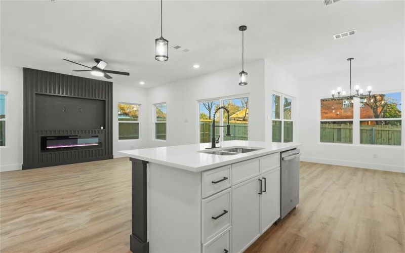 3702 Penelope Street, Dallas, TX 75210, 3 Habitaciones Habitaciones , ,2 BañosBaños,Residential,En Venta,3702 Penelope Street,0,21189573