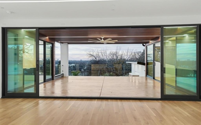 9457 Waterview Road, Dallas, TX 75218, 5 Habitaciones Habitaciones , ,9 BañosBaños,Residential,En Venta,9457 Waterview Road,0,21190058