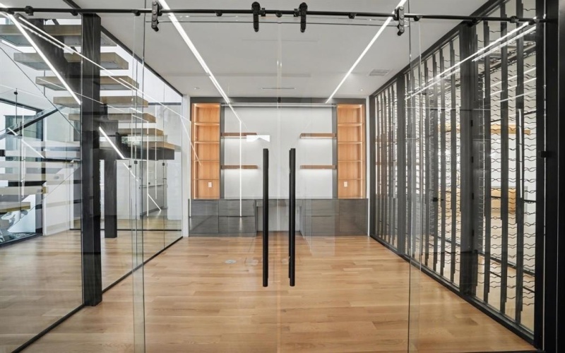 9457 Waterview Road, Dallas, TX 75218, 5 Habitaciones Habitaciones , ,9 BañosBaños,Residential,En Venta,9457 Waterview Road,0,21190058