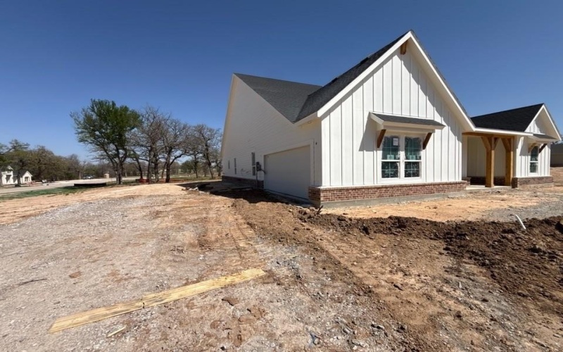 160 Oak Grove Way, Springtown, TX 76082, 4 Bedrooms Bedrooms, ,3 BathroomsBathrooms,Residential,For Sale,160 Oak Grove Way,0,21190115