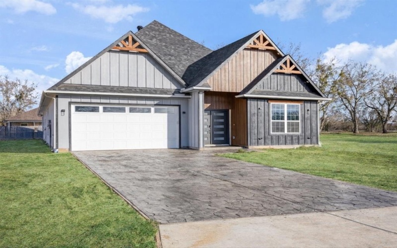 123 Cedar Bend Drive, Trinidad, TX 75163, 5 Bedrooms Bedrooms, ,3 BathroomsBathrooms,Residential,For Sale,123 Cedar Bend Drive,0,21190307