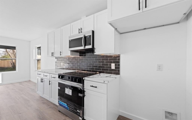 119 Smith Street, Hillsboro, TX 76645, 3 Bedrooms Bedrooms, ,2 BathroomsBathrooms,Residential,For Sale,119 Smith Street,0,21190308