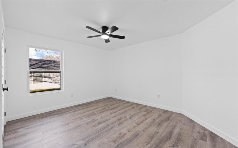 119 Smith Street, Hillsboro, TX 76645, 3 Bedrooms Bedrooms, ,2 BathroomsBathrooms,Residential,For Sale,119 Smith Street,0,21190308