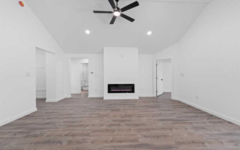 119 Smith Street, Hillsboro, TX 76645, 3 Bedrooms Bedrooms, ,2 BathroomsBathrooms,Residential,For Sale,119 Smith Street,0,21190308