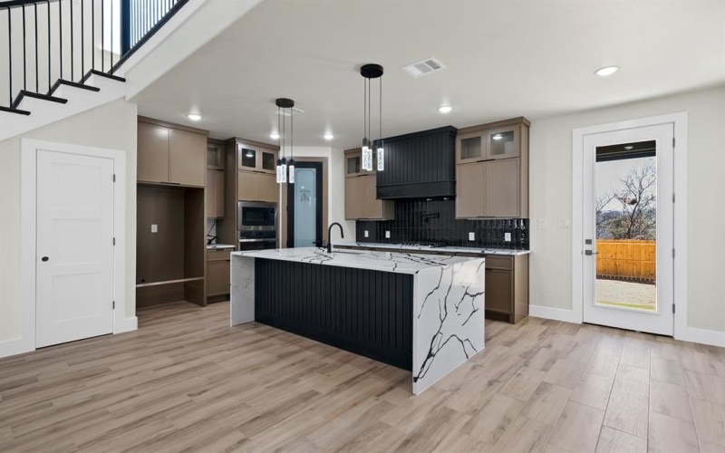 2809 NW 16th Street, Fort Worth, TX 76106, 3 Habitaciones Habitaciones , ,2 BañosBaños,Residential,En Venta,2809 NW 16th Street,0,21190375