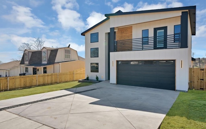 2809 NW 16th Street, Fort Worth, TX 76106, 3 Habitaciones Habitaciones , ,2 BañosBaños,Residential,En Venta,2809 NW 16th Street,0,21190375