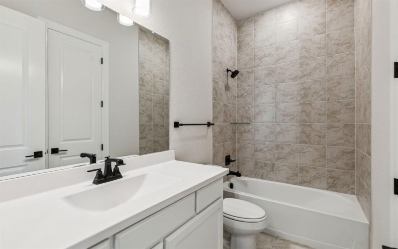 9716 Talia Boulevard, Mesquite, TX 75126, 3 Habitaciones Habitaciones , ,2 BañosBaños,Residential,En Venta,9716 Talia Boulevard,0,21190747