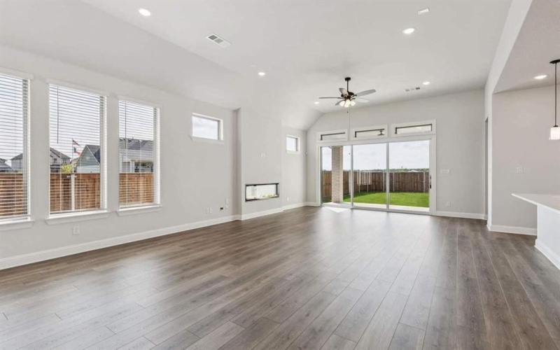 9716 Talia Boulevard, Mesquite, TX 75126, 3 Habitaciones Habitaciones , ,2 BañosBaños,Residential,En Venta,9716 Talia Boulevard,0,21190747