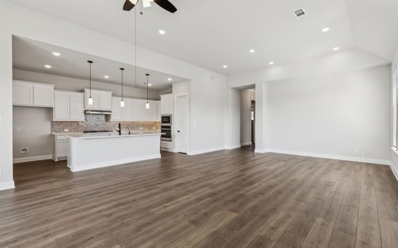 9716 Talia Boulevard, Mesquite, TX 75126, 3 Habitaciones Habitaciones , ,2 BañosBaños,Residential,En Venta,9716 Talia Boulevard,0,21190747