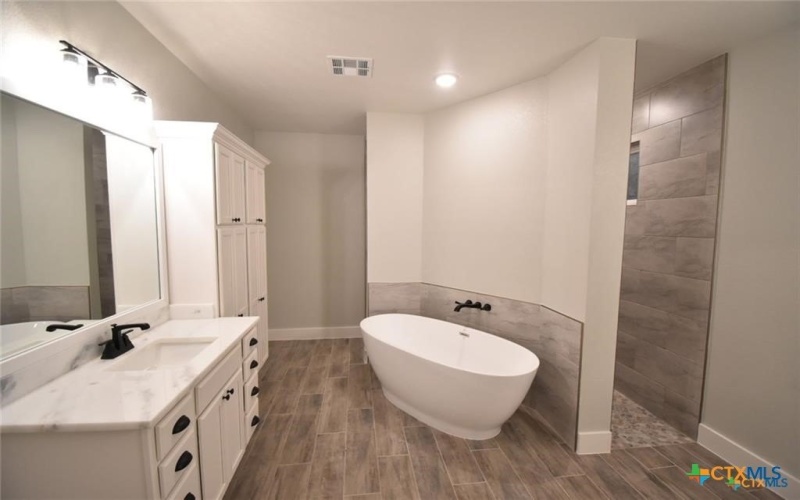 Lot 2 Leon River, Belton, TX 76513, 4 Habitaciones Habitaciones , ,3 BañosBaños,Residential,En Venta,Lot 2 Leon River,0,604961