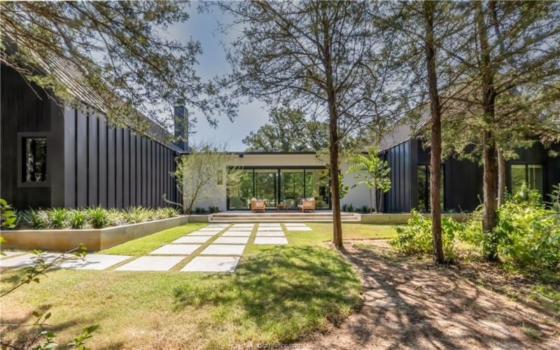 11851 Hopes Creek Road, College Station, TX 77845, 3 Bedrooms Bedrooms, ,3 BathroomsBathrooms,Residential,For Sale,11851 Hopes Creek Road,0,25009316