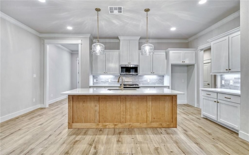 2815 Spector Drive, Bryan, TX 77808, 4 Bedrooms Bedrooms, ,2 BathroomsBathrooms,Residential,For Sale,2815 Spector Drive,0,25009421