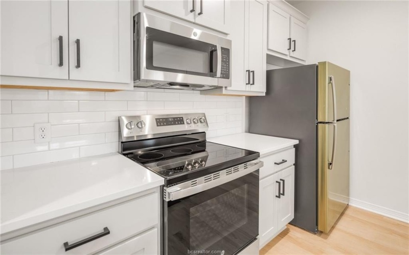 208 Richards Street, College Station, TX 77840, 6 Habitaciones Habitaciones , ,7 BañosBaños,Residential Multi Family,En Venta,208 Richards Street,0,25010632