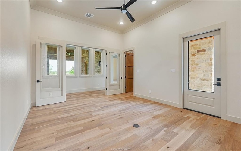 2317 Storyteller, College Station, TX 77845, 5 Habitaciones Habitaciones , ,7 BañosBaños,Residential,En Venta,2317 Storyteller,0,25011135